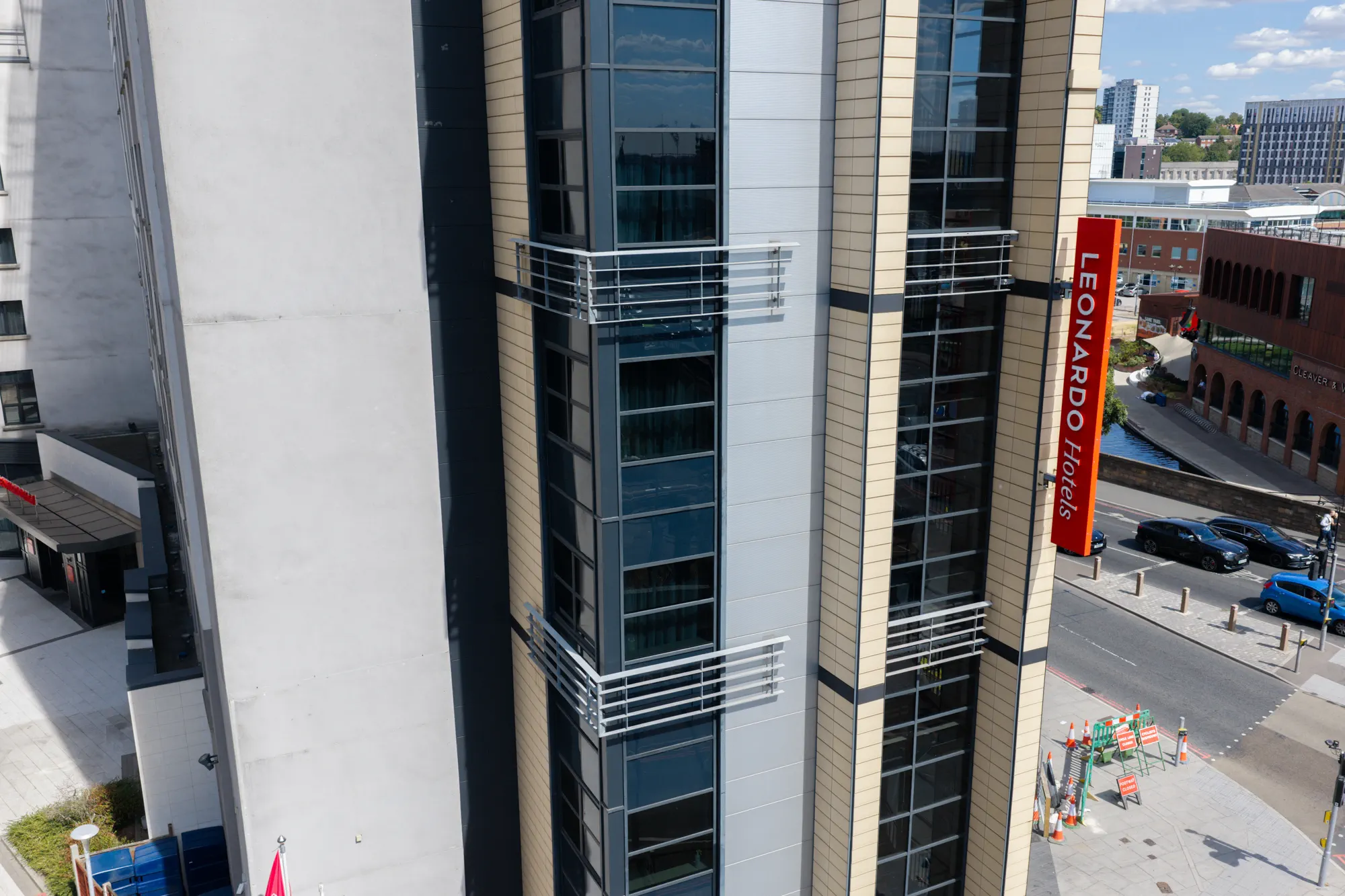 ukr-facades-leonardo-hotel-nottingham-project-aerial-10 Close aerial view of the multi-storey facade and glazed elevation at Leonardo Hotel Nottingham